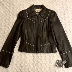 Wilsons Leather Women's Black Leather Zip-Front Jacket